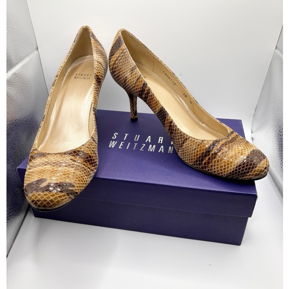 Stuart Weitzman Snake Embossed Leather Pumps w/ Box Size 10 M